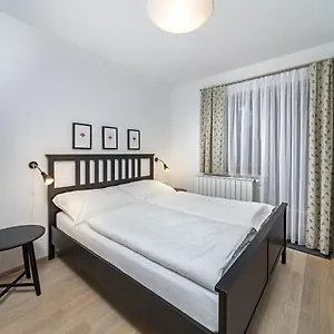 Valon Apartment