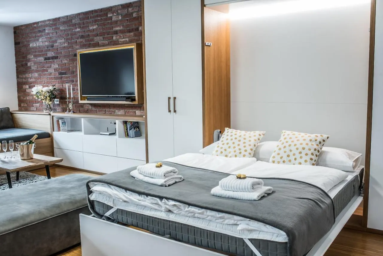 Savoy Luxury Apartment Spindleruv Mlyn Czech Republic